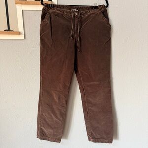 Women's Straight Leg Relaxed Fit Drawstring Pants in Brown
